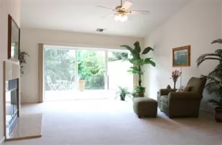 Photo #2: 20037253 Listing 