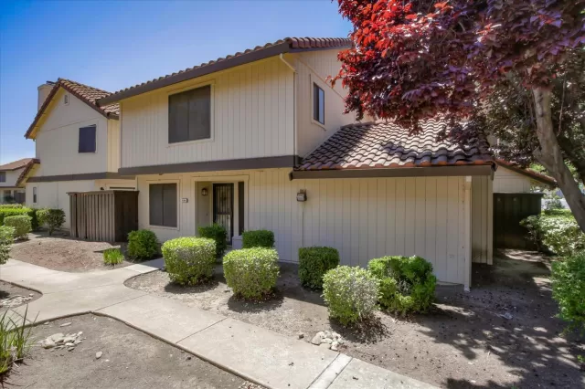 MLS: 20037296 Condo For Sale