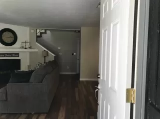 Photo #3: 20037324 Listing