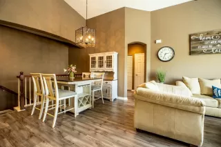 Photo #1: 20037562 Listing