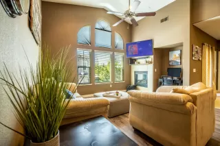 Photo #3: 20037562 Listing