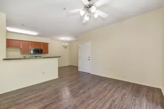 Photo #1: 20037688 Listing