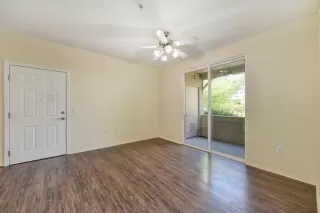 Photo #3: 20037688 Listing