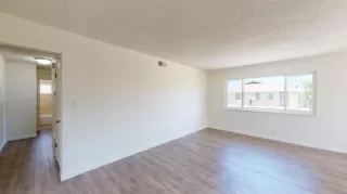 Photo #2: 20037745 Listing 