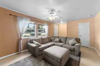 Photo #3: 20037765 Listing 