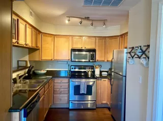 Photo #2: 20037890 Listing