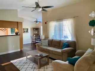 Photo #5: 20037890 Listing