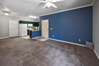 Photo #2: 20037968 Listing 