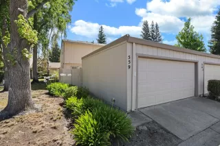 Photo #4: 20038019 Listing 