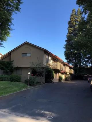 Photo #1: 20038349 Listing