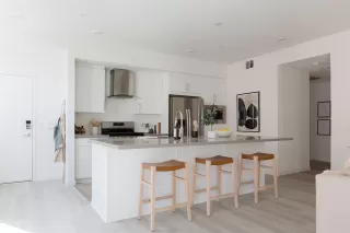 Photo #2: 20038572 Listing 