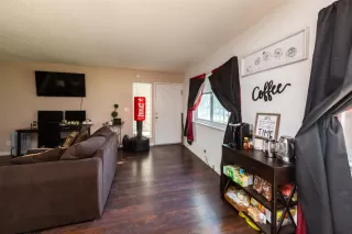 Photo #6: 20038780 Listing 