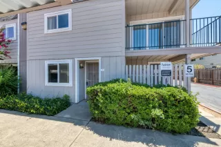 Photo #1: 20039073 Listing