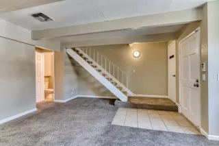 Photo #4: 20039073 Listing