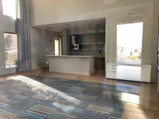 Photo #4: 20039138 Listing