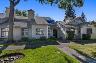 More Details about MLS # 20039211 : 8123 COUNTRY VISTA LN