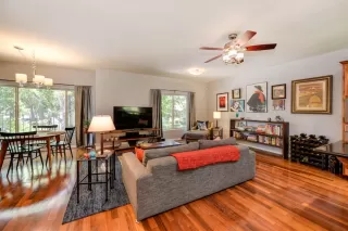 Photo #6: 20039221 Listing