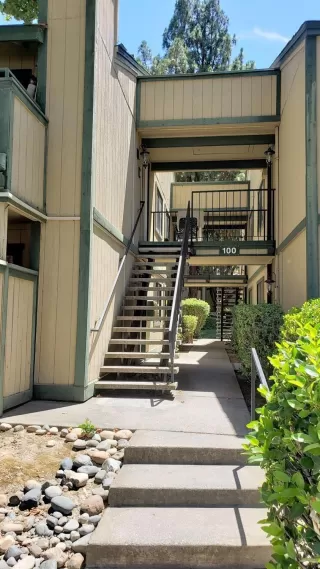 Photo #1: 20039510 Listing