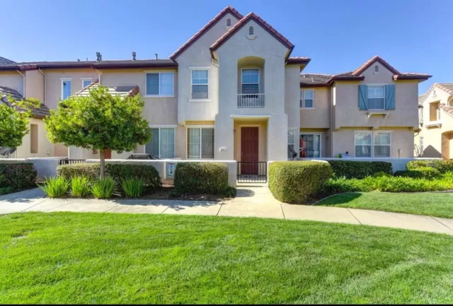 MLS: 20039532 Condo For Sale