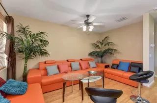 Photo #4: 20039532 Listing