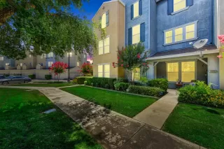 Photo #3: 20039535 Listing 