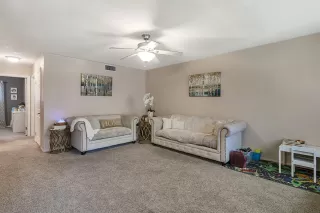 Photo #3: 20039553 Listing 