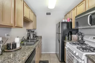 Photo #4: 20039553 Listing 