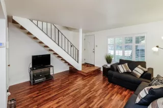 Photo #5: 20039597 Listing 