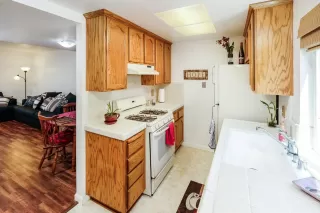 Photo #6: 20039597 Listing 