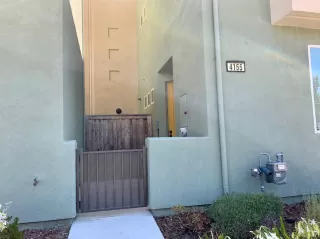 Photo #1: 20039604 Listing 