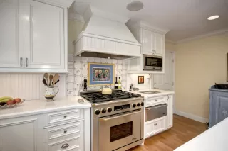 Photo #5: 20040229 Listing 