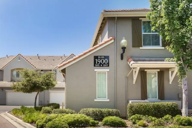 MLS: 20040395 Condo For Sale