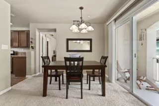 Photo #5: 20040395 Listing