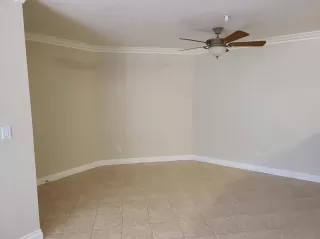 Photo #4: 20040397 Listing