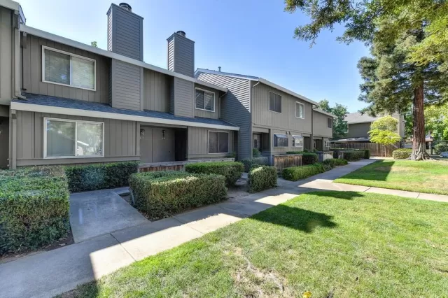 MLS: 20040475 Condo For Sale