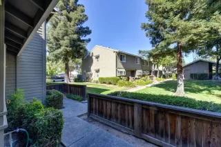 Photo #2: 20040475 Listing