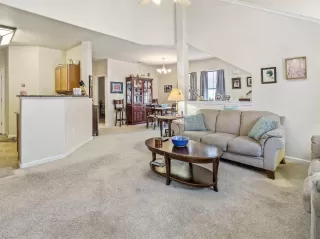 Photo #2: 20040478 Listing