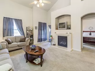 Photo #3: 20040478 Listing