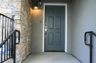 Photo #2: 20040897 Listing 