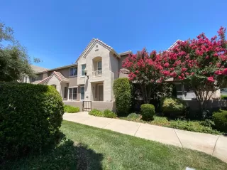 Photo #1: 20040956 Listing