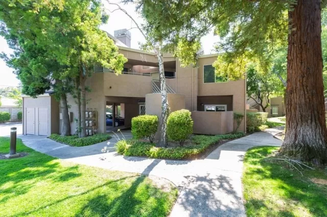MLS: 20041059 Condo For Sale