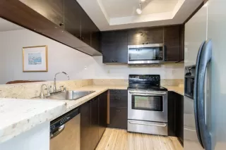Photo #2: 20041059 Listing 