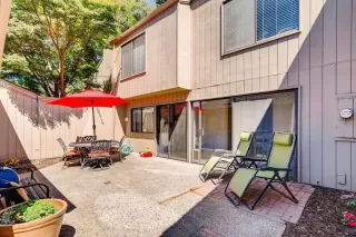 Photo #2: 20041948 Listing 