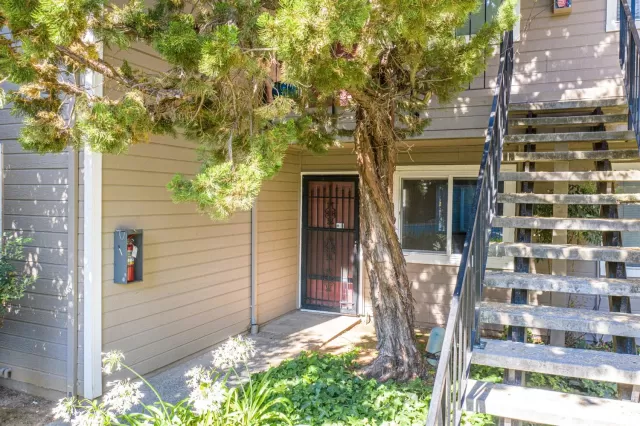 MLS: 20041999 Condo For Sale