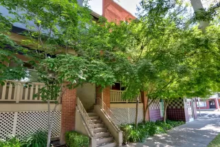 Photo #1: 20042146 Listing 