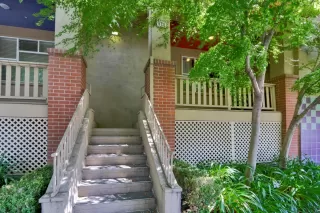 Photo #2: 20042146 Listing 