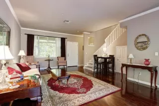 Photo #4: 20042146 Listing 