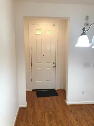 Photo #2: 20042320 Listing 