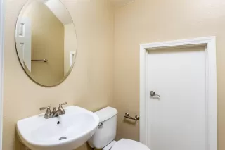 Photo #5: 20042342 Listing 