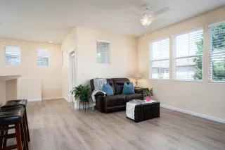 Photo #2: 20042457 Listing